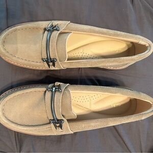 Clark Women’s Orianna Bit Dark Sand Suede